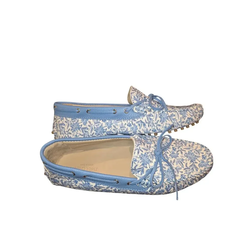 N/A chic comfortable